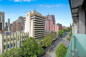  Melbourne CBD Central Apartment Hotel  Мельбурн